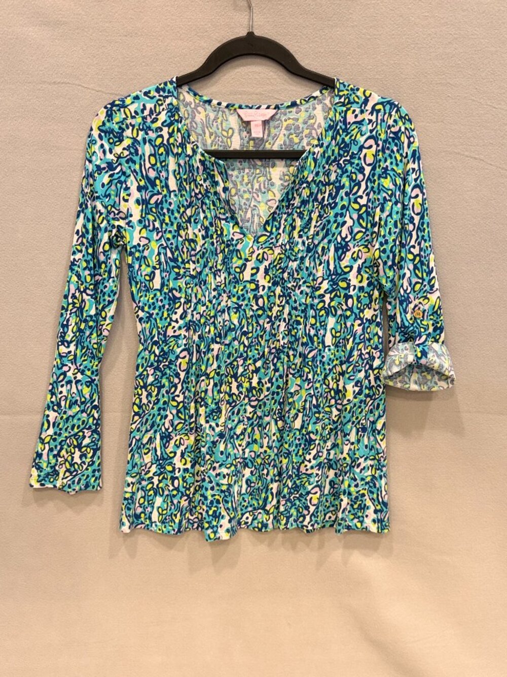 Lilly Pulitzer Printed Pima Cotton Top XS Blue Green Pink Coastal Preppy - Picture 4 of 7